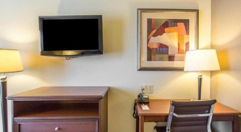 Comfort Inn & Suites Madisonville Eksteriør billede